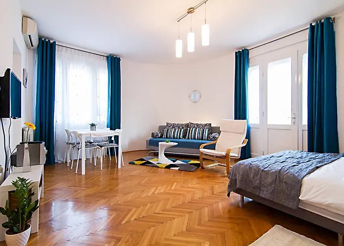 Cosy Studio Apartment 2